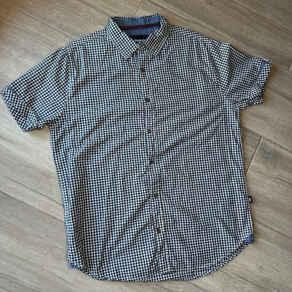 Aeropostale Men's Blue/White Checkered Short Sleeve Button Down Medium